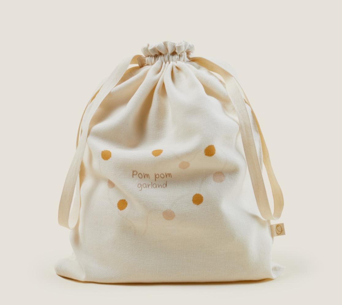 Pom Pom Garland | Bag