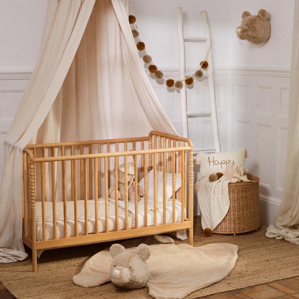 Gender-neutral nursery decor
